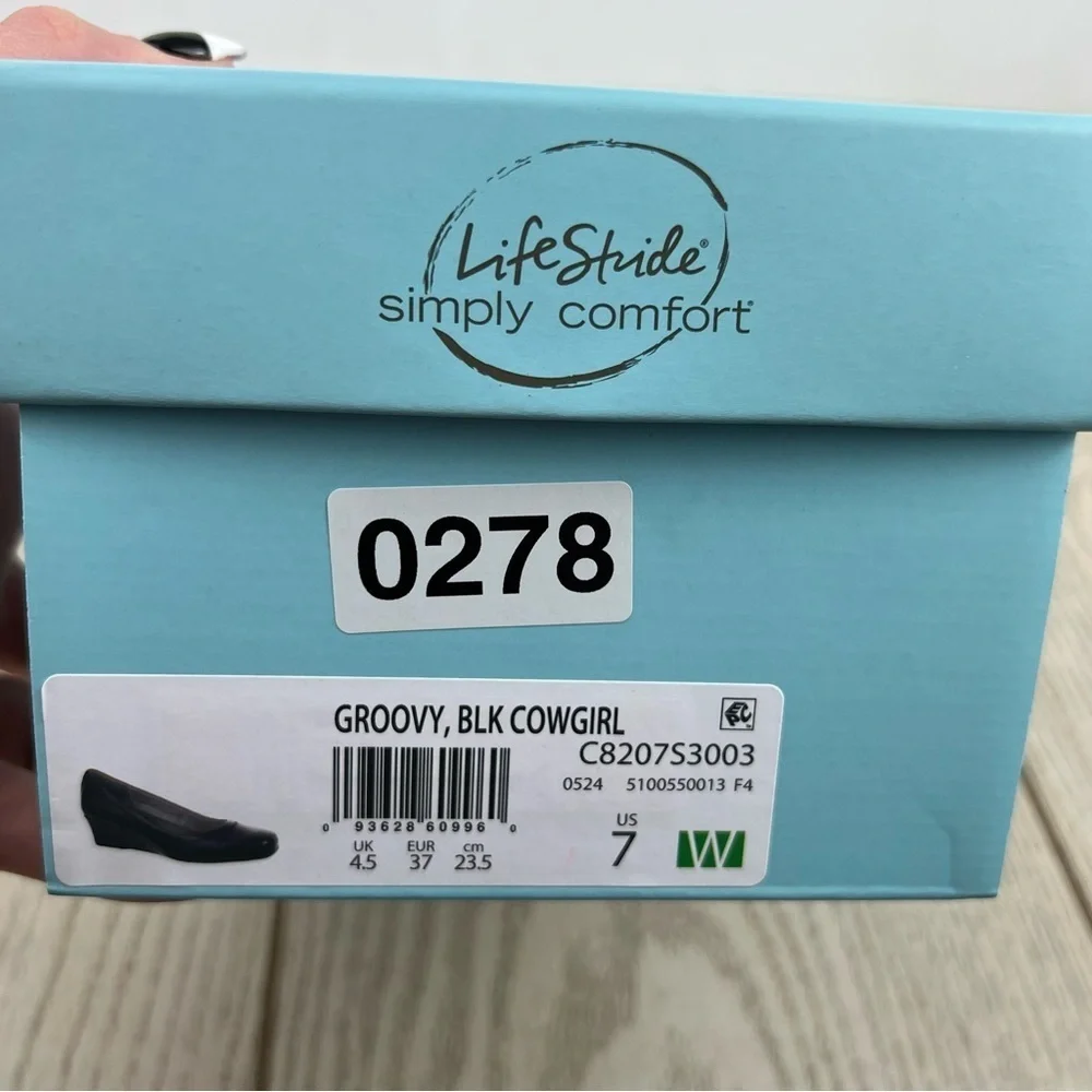 Life Stride Simply Comfort Groovy Wedge Slip On 7W Black Cowgirl $60